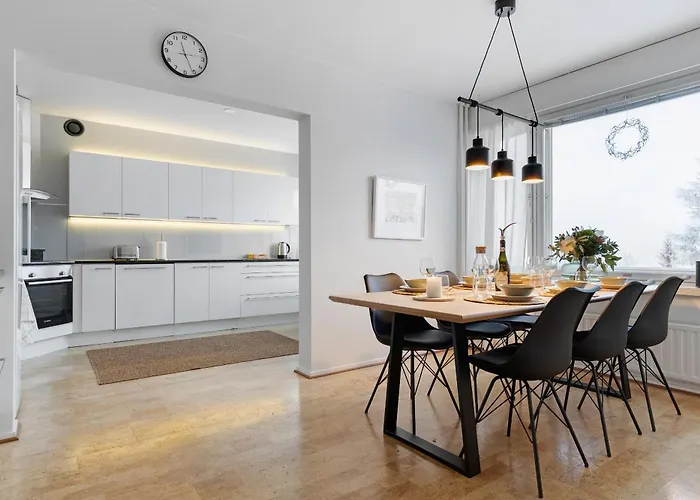 Arctic Sky רובניימי